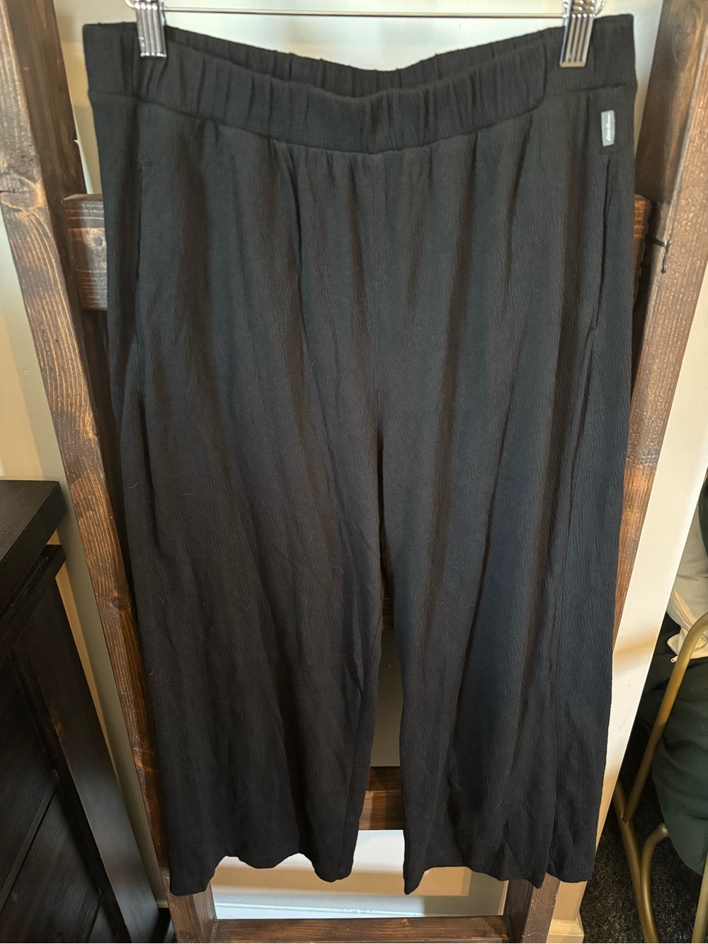 Eddie Bauer Wide Leg Pants - Medium